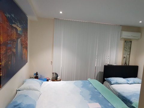 21 Sorrell Shared Apartment - Food Delivery Shop 2