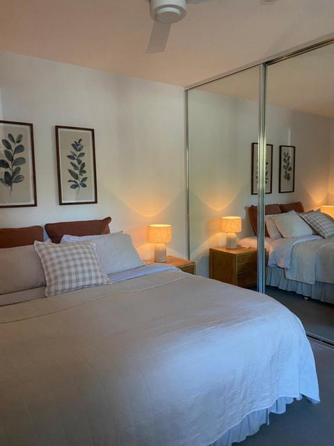 Deluxe Apartment In The Heart Of Heidelberg - Food Delivery Shop 2