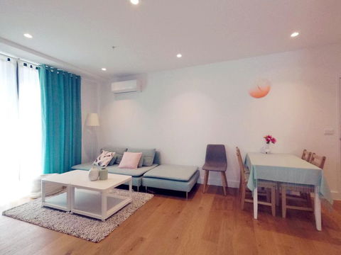 2BR Apartment With Style - Food Delivery Shop 2