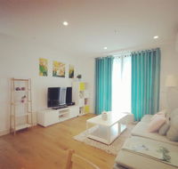 2BR Apartment with Style - Food Delivery Shop