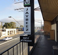 3 BEDROOM APARTMENT ST MARYS - Food Delivery Shop