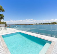 44 Noosa Parade - Food Delivery Shop