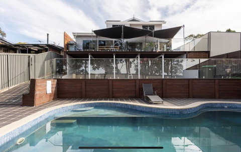 5 Bedroom With POOL And Studio Vues Relaxantes - Food Delivery Shop 1
