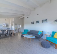 63 Marlin Street Smiths Beach - Food Delivery Shop