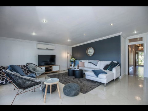 63 The Residence - Food Delivery Shop 3
