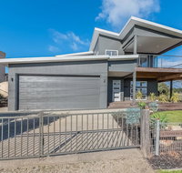 7 Graydens Road Ventnor with Spectacular views - Food Delivery Shop