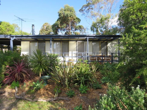 8 Ophir Ave, Ventnor - Food Delivery Shop 1
