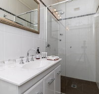 94Best Apartments - Food Delivery Shop