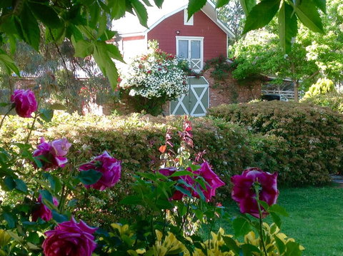 A Country Barn Retreat - Food Delivery Shop 0