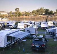 AAOK Riverdale Caravan Park - Food Delivery Shop