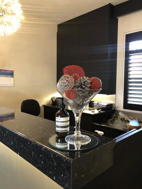 Abbotsleigh Motor Inn - Food Delivery Shop 0