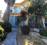 Abel Tasman on Esplanade - Food Delivery Shop