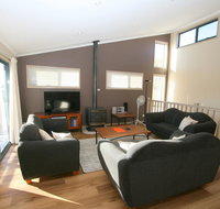 Acacia 5/2 Kirwan Close - Food Delivery Shop
