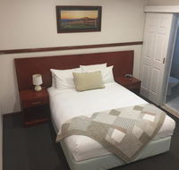 Across Country Motel and Serviced Apartments - Food Delivery Shop