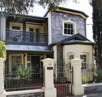 Adelaide Mackinnon - Food Delivery Shop