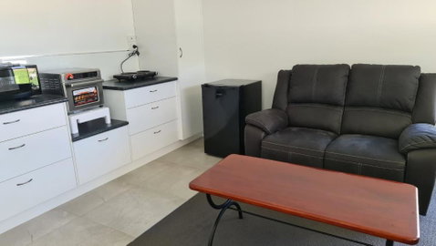 ENGEDI - Food Delivery Shop 1