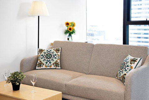 EPORO Tower Modern Apartments Melbourne Central CBD - Food Delivery Shop 2