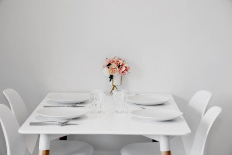 EPORO Tower Modern Apartments Melbourne Central CBD - Food Delivery Shop 4