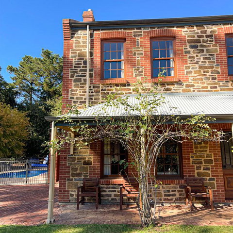 Hahndorf Luxury Retreat 5 Bedrooms For 12 Guests - Food Delivery Shop 3