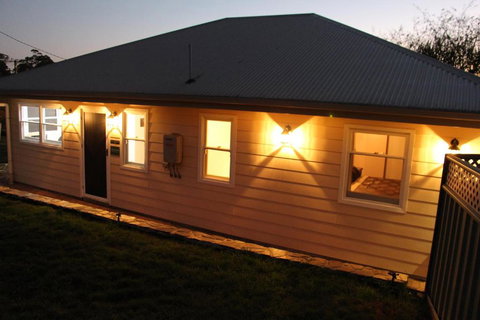 Hill Cottage Hahndorf - Food Delivery Shop 1
