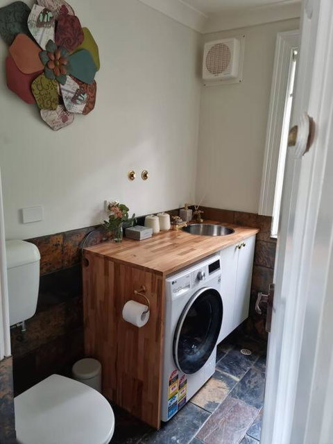 Historic Mintaro Post Office - Food Delivery Shop 3