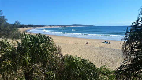 Agnes Water Beach Holidays - Food Delivery Shop 2