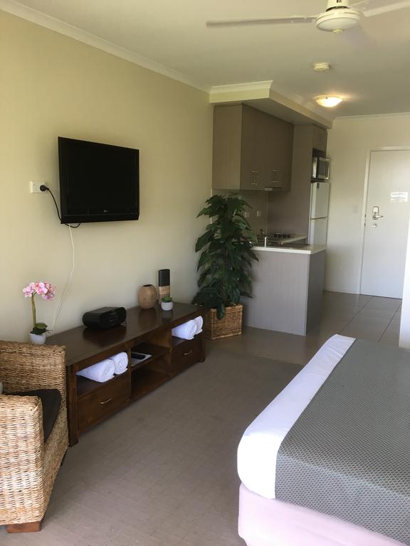 Mount Rooper QLD Food Delivery Shop