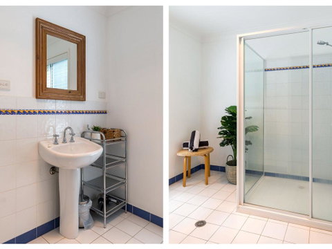 Akarana Beach House :: Jervis Bay Rentals - Food Delivery Shop 3