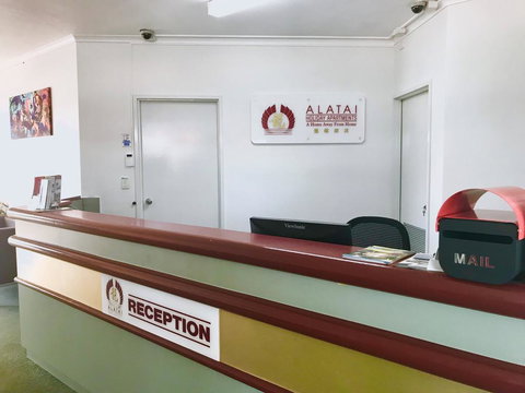 Alatai Holiday Apartments - Food Delivery Shop 3