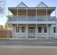 Albury Suites - Waterstreet - Food Delivery Shop