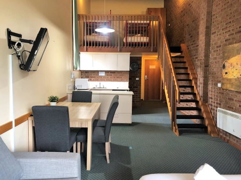 Alpine Gables 33 - Food Delivery Shop 2