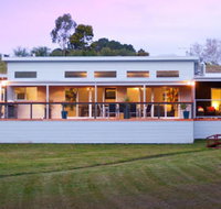 Alyonah Daylesford - Food Delivery Shop