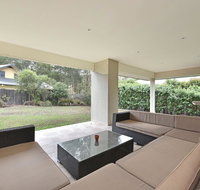 Angophora  The Vintage - Food Delivery Shop