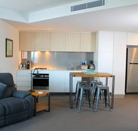 Apartment On King Street - Food Delivery Shop