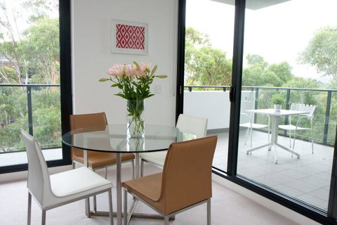 Apartment Saunders Close MP001 - Food Delivery Shop 3
