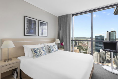 Apartments @ 128 Charlotte - Food Delivery Shop 0