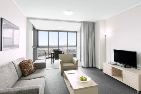 Apartments @ 128 Charlotte - Food Delivery Shop 1
