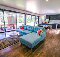 Apex House - Food Delivery Shop