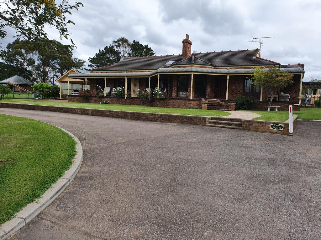 Macquarie Fields NSW Food Delivery Shop