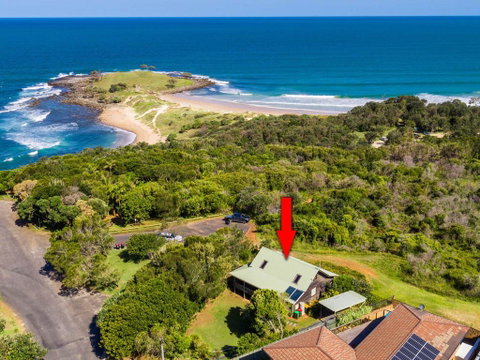 Aqualuna- Excellent Surfing Beaches. - Food Delivery Shop 3