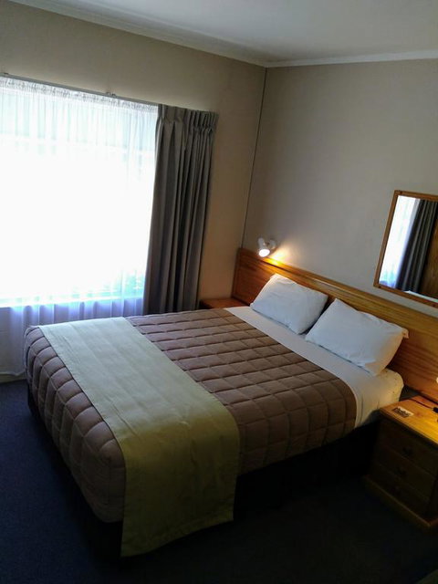 Armidale Rose Villa Motel - Food Delivery Shop 3