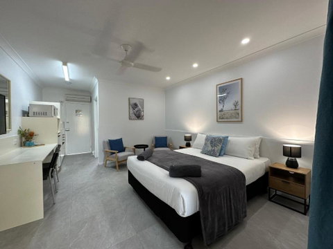 Mareeba Motor Inn - Food Delivery Shop 0