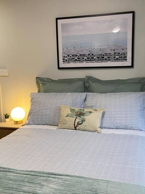 MEPLE, Tiny Home, Pets, Walk2Food, WiFi, Bfast, - Food Delivery Shop 0