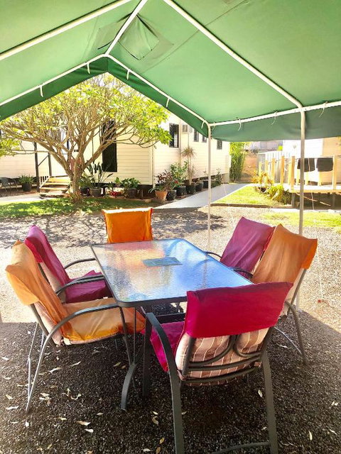 Mt Isa City Motel - Food Delivery Shop 3