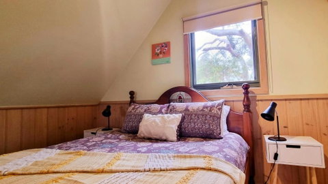 Native Garden Retreat - Food Delivery Shop 2