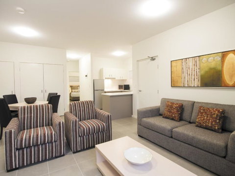 Oaks Middlemount Suites - Food Delivery Shop 2
