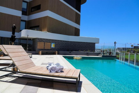 Ocean Breeze Shellharbour Marina - Food Delivery Shop 3