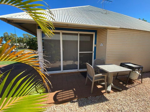 Osprey Holiday Village Unit 201 1 Bedroom - Food Delivery Shop 1