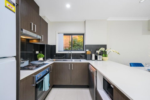Parramatta New 2Bedroom Apt Close To TrainShoping - Food Delivery Shop 3