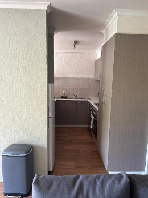 Plush 2 Bedroom Apartment Kingston - Food Delivery Shop 3
